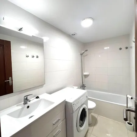 Cristianos Pool And Terrace *