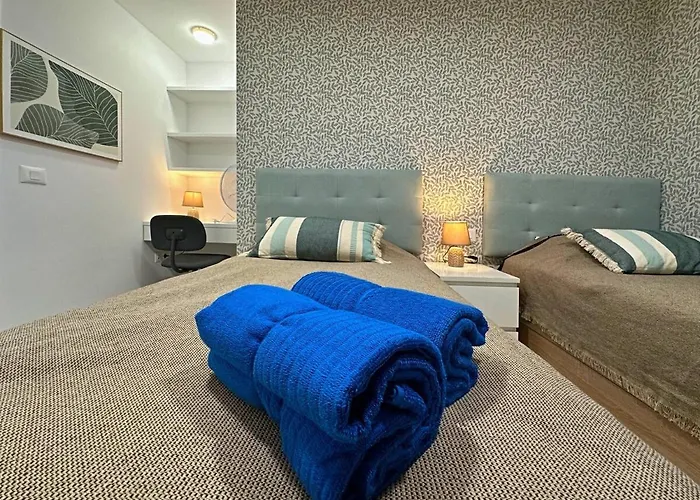 Cristianos Pool And Terrace * Лос Кристианос