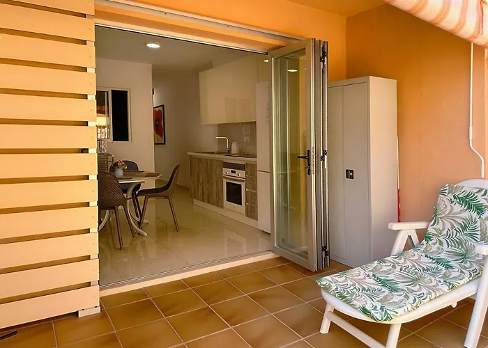 Cristianos Pool And Terrace Апартаменты *