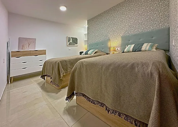 Cristianos Pool And Terrace Апартаменты